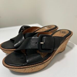 Sofft Leather Wedge Sandals Slip On Black Size 9.5